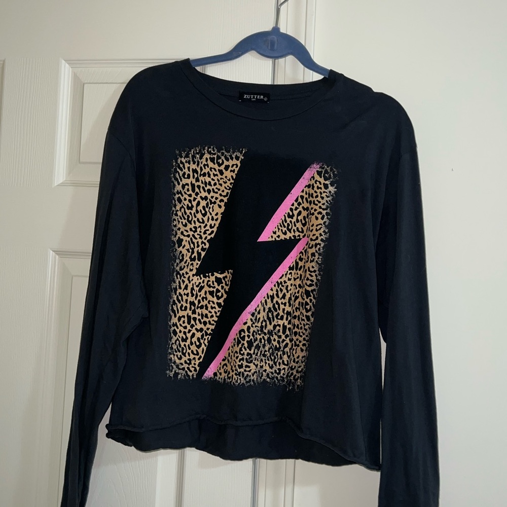 boutique lightning bulb long sleeve!